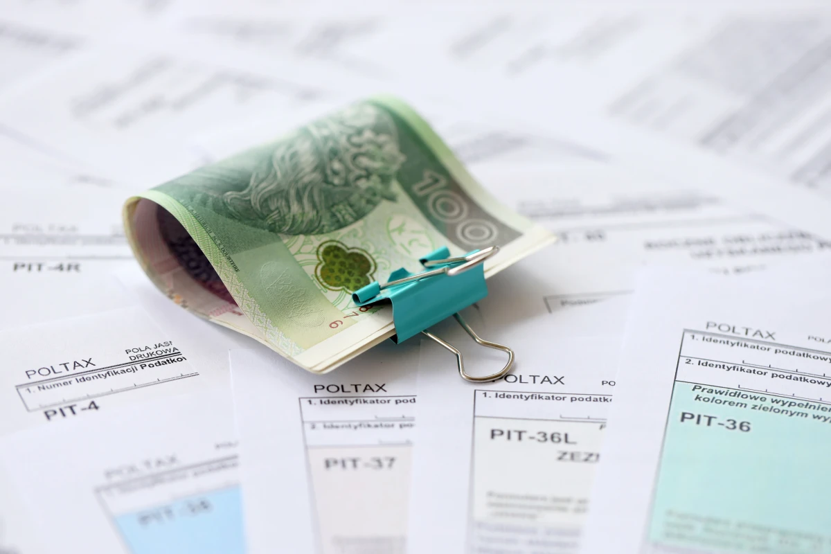 Le droit à un niveau de vie suffisant : vers un revenu de base universel ?