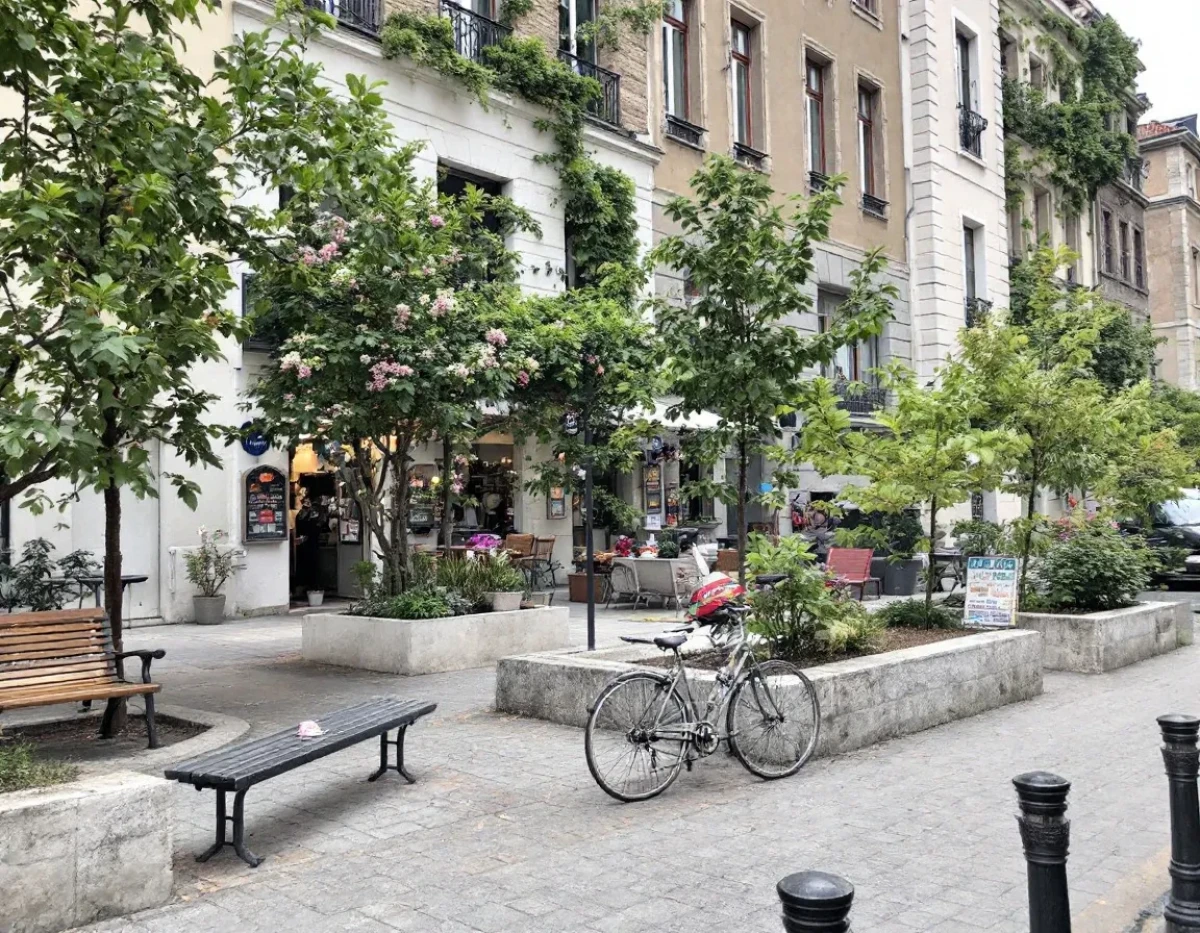 Droit de l'Urbanisme : Autorisations et Recours en 2025 - Évolutions et Enjeux Pratiques